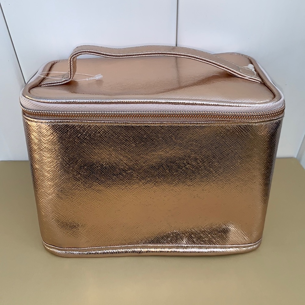 Lord and Taylor makeup bag